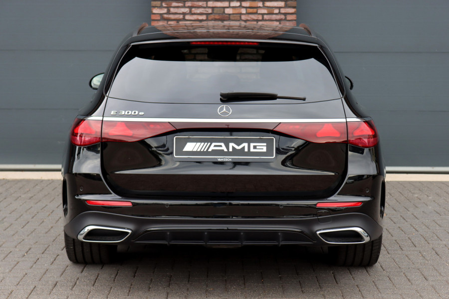 Mercedes-Benz E-Klasse Estate 300 e AMG Line Aut9 | Distronic | Trekhaak | Digital Light | Verwarmd Stuurwiel |  | Keyless Go | Leder | Surround Camera | Nightpakket | Achterbank Verwarmd |