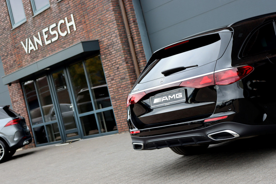Mercedes-Benz E-Klasse Estate 300 e AMG Line Aut9 | Distronic | Trekhaak | Digital Light | Verwarmd Stuurwiel |  | Keyless Go | Leder | Surround Camera | Nightpakket | Achterbank Verwarmd |