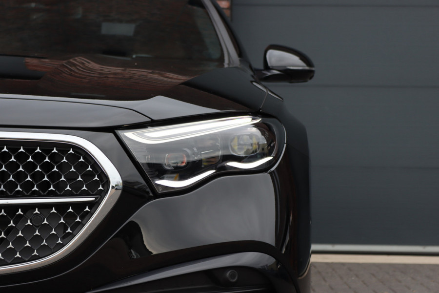 Mercedes-Benz E-Klasse Estate 300 e AMG Line Aut9 | Distronic | Trekhaak | Digital Light | Verwarmd Stuurwiel |  | Keyless Go | Leder | Surround Camera | Nightpakket | Achterbank Verwarmd |