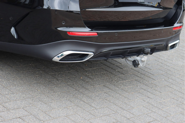Mercedes-Benz E-Klasse Estate 300 e AMG Line Aut9 | Distronic | Trekhaak | Digital Light | Verwarmd Stuurwiel |  | Keyless Go | Leder | Surround Camera | Nightpakket | Achterbank Verwarmd |