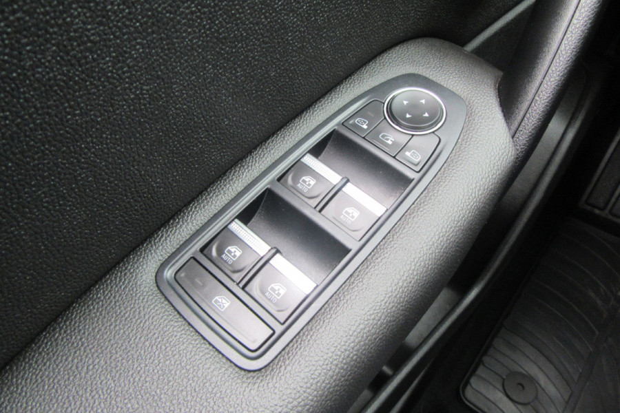 Renault Captur 1.3 TCe Mild Hybrid Aut. Intens, Blind Spot, Ad. CC, Trekhaak