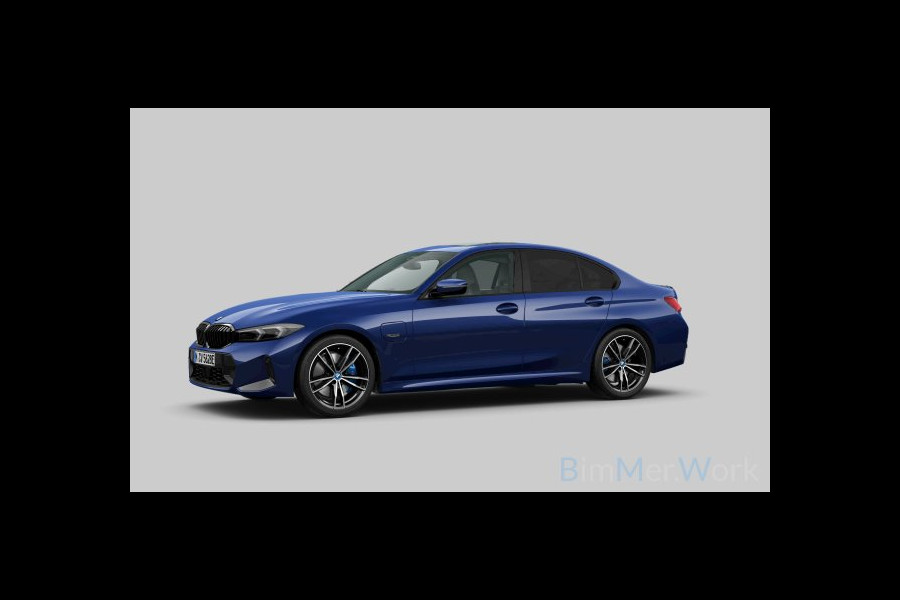 BMW 3-serie 330e xDrive M-Sport Pro Pano M-zetels ACC HUD 19inch El-klep