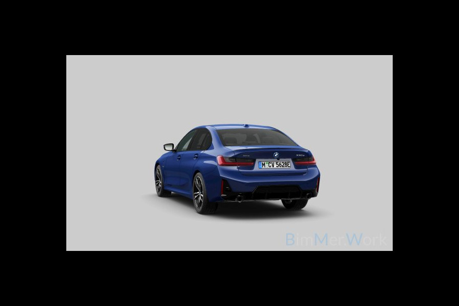 BMW 3-serie 330e xDrive M-Sport Pro Pano M-zetels ACC HUD 19inch El-klep
