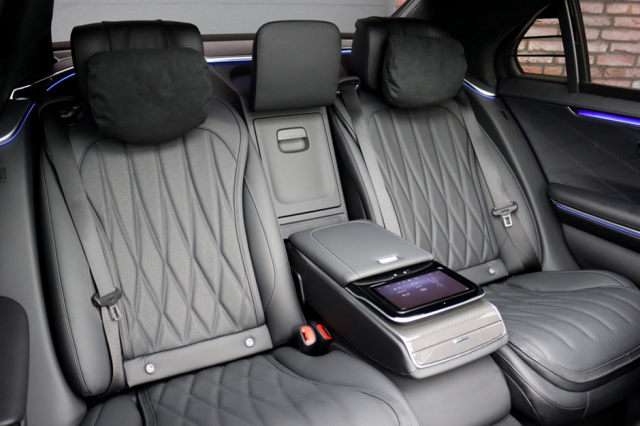 Mercedes-Benz S-Klasse AMG 63 S E Performance Aut9 | 802pk | Keramisch | Carbon | Achterasbesturing | Distronic+ | MBUX Tablet | Stoelventilatie | Zonweringspakket | Vlakkenverwarming | Massage |
