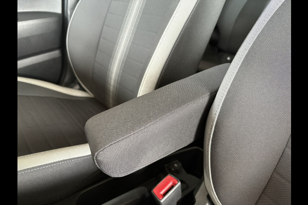 Hyundai i10 1.0 Automaat Comfort 5-zits CARPLAY/CRUISE/AIRCO/DAB