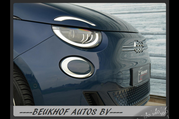 Fiat 500 La Prima 42 kWh Cabrio Carplay Camera Leer Navigati