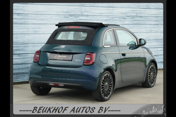 Fiat 500 La Prima 42 kWh Cabrio Carplay Camera Leer Navigati