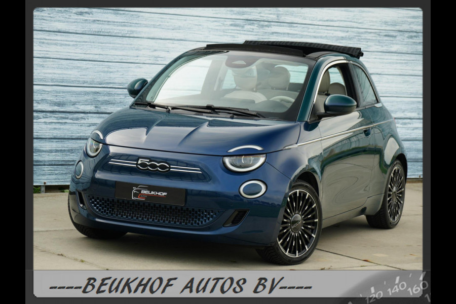 Fiat 500 La Prima 42 kWh Cabrio Carplay Camera Leer Navigati
