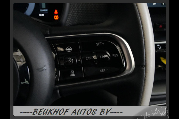 Fiat 500 La Prima 42 kWh Cabrio Carplay Camera Leer Navigati