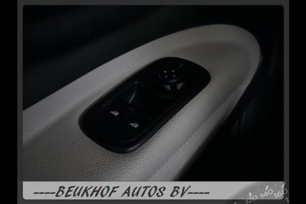 Fiat 500 La Prima 42 kWh Cabrio Carplay Camera Leer Navigati