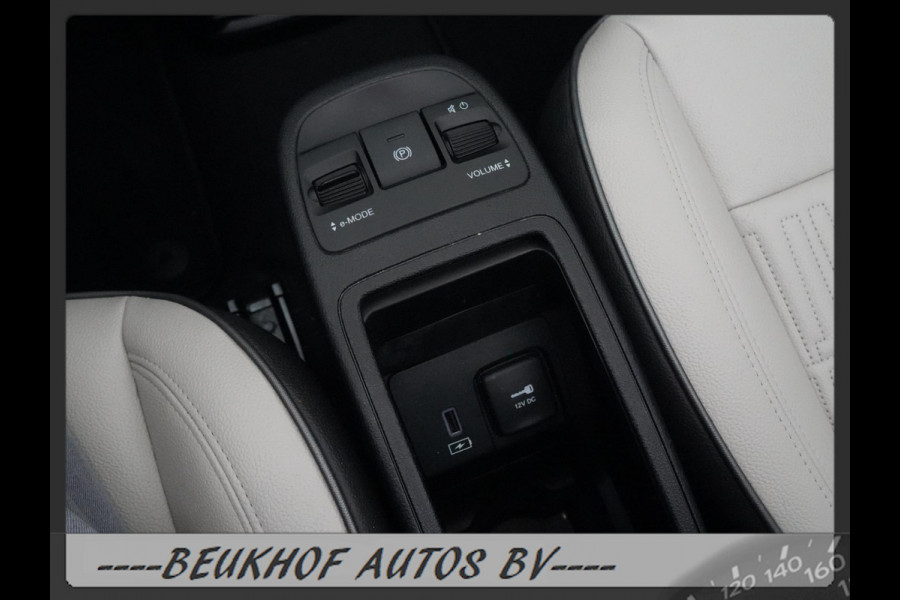 Fiat 500 La Prima 42 kWh Cabrio Carplay Camera Leer Navigati