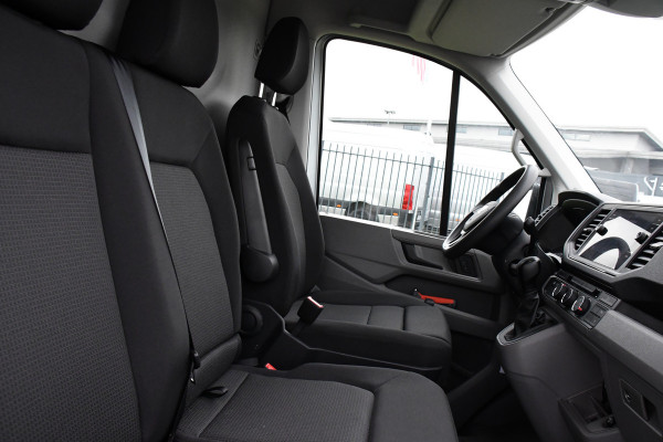 MAN TGE 35 2.0 L3H3 PB Edition Lucht geremd! Camera, 3500kg Trekhaak, Cruise, Carplay, LED, 165pk, Automaat, Multimedia, Uniek! lucht opbouw, markt, zwaar, luchhtrem, veldhuizen