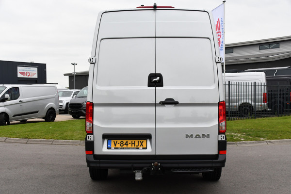 MAN TGE 35 2.0 L3H3 PB Edition Lucht geremd! Camera, 3500kg Trekhaak, Cruise, Carplay, LED, 165pk, Automaat, Multimedia, Uniek! lucht opbouw, markt, zwaar, luchhtrem, veldhuizen