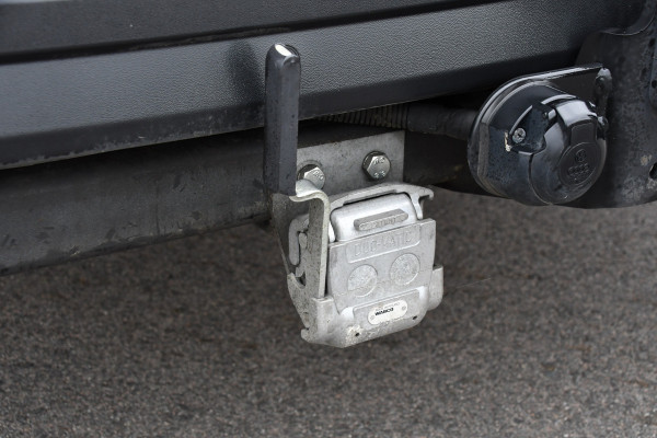 MAN TGE 35 2.0 L3H3 PB Edition Lucht geremd! Camera, 3500kg Trekhaak, Cruise, Carplay, LED, 165pk, Automaat, Multimedia, Uniek! lucht opbouw, markt, zwaar, luchhtrem, veldhuizen