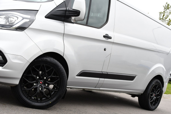 Ford Transit Custom 300 2.0 TDCI L2H1 PB Edition Camera, Cruise, Carplay, 130pk, NAVI, Trekhaak, Automaat, Multimedia, Uniek!