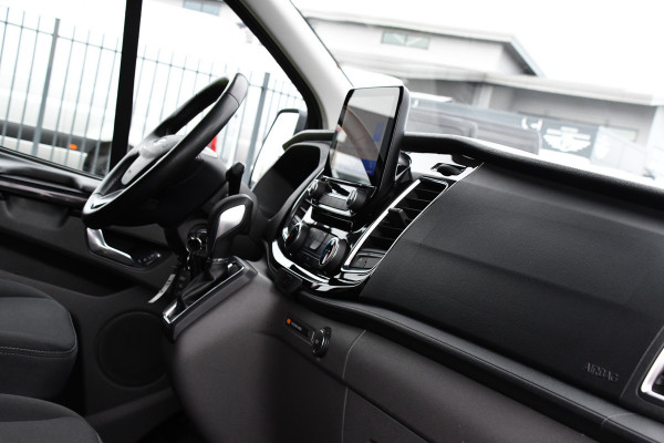 Ford Transit Custom 300 2.0 TDCI L1H1 DC Limited Raptor Edition Camera, Cruise, 130pk. Automaat, 2 x schuifdeur, Multimedia, Sensoren, Afneembare trekhaak, Uniek!
