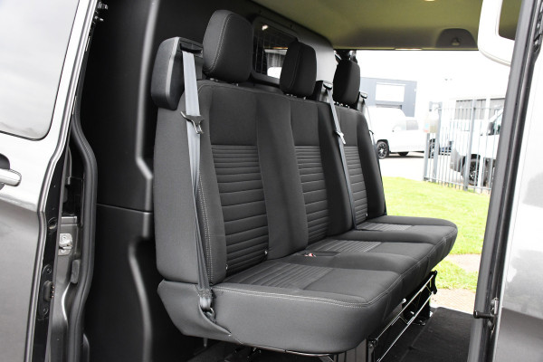 Ford Transit Custom 300 2.0 TDCI L1H1 DC Limited Raptor Edition Camera, Cruise, 130pk. Automaat, 2 x schuifdeur, Multimedia, Sensoren, Afneembare trekhaak, Uniek!