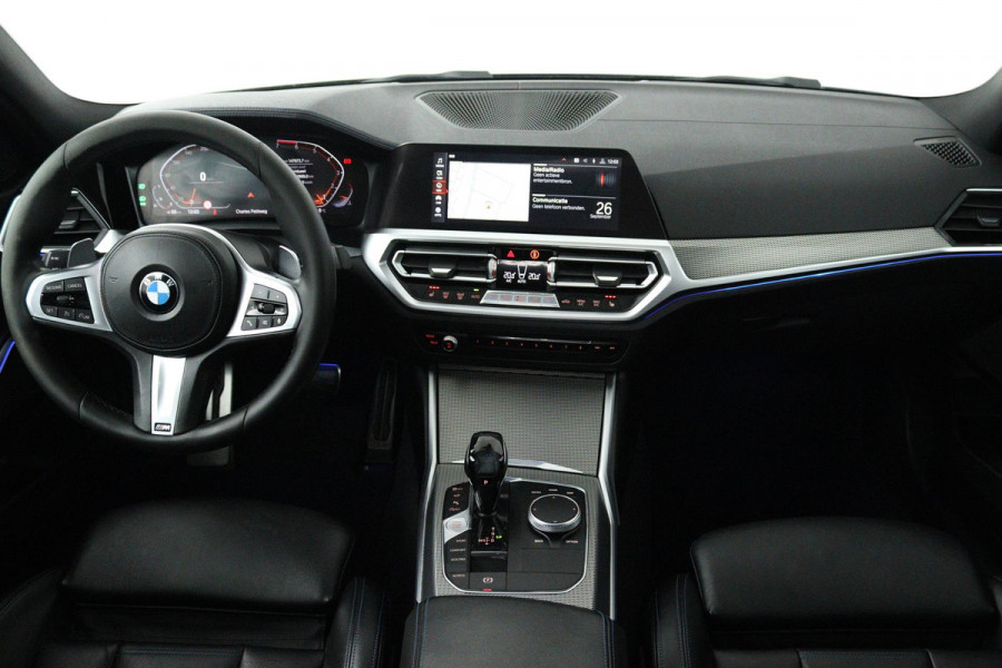 BMW 3-serie 320i High Executive M-Pakket (PANORAMADAK, STOELVERWARMING, 360 CAMERA, CLIMA, CARPLAY, LED)