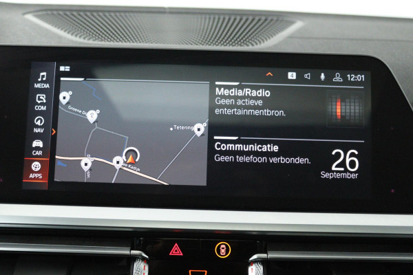 BMW 3-serie 320i High Executive M-Pakket (PANORAMADAK, STOELVERWARMING, 360 CAMERA, CLIMA, CARPLAY, LED)