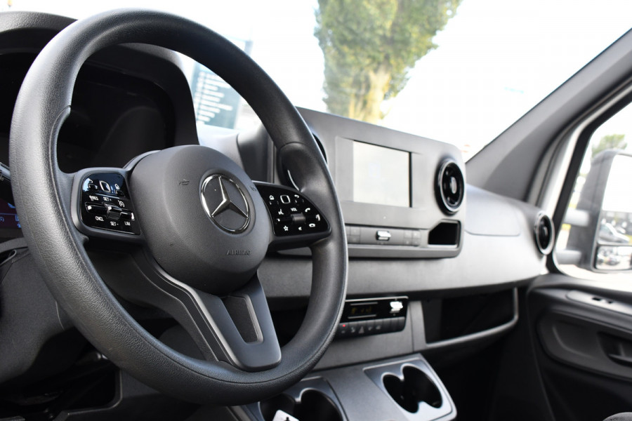 Mercedes-Benz Sprinter 317 1.9 CDI L3 RWD Bakwagen Cruise, Carplay, Laadklep, 170pk, Automaat, NAVI, Multimedia, Uniek!