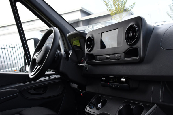 Mercedes-Benz Sprinter 317 1.9 CDI L3 RWD Bakwagen Cruise, Carplay, Laadklep, 170pk, Automaat, NAVI, Multimedia, Uniek!