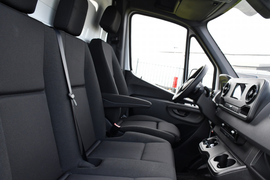 Mercedes-Benz Sprinter 317 1.9 CDI L3 RWD Bakwagen Cruise, Carplay, Laadklep, 170pk, Automaat, NAVI, Multimedia, Uniek!