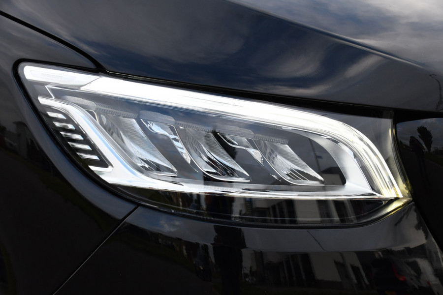 Mercedes-Benz Sprinter 319 V6 3.0 CDI L2H2 Black Edition Full Options!, Adaptieve Cruise, 360 Camera, 2 x schuifdeur, 3500kg Trekhaak, 10,5'' Mbux, Navi, Stoelverwarming, Uniek!