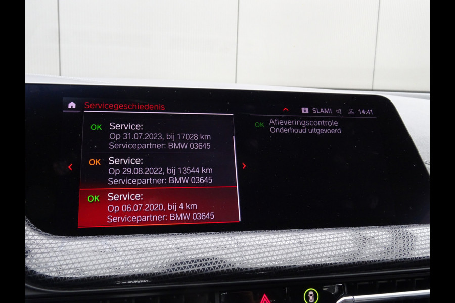 BMW 1-serie 118i High Executive Edition * CARPLAY * DEALER ONDERH. !!