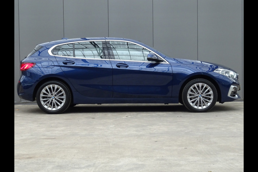 BMW 1-serie 118i High Executive Edition * CARPLAY * DEALER ONDERH. !!