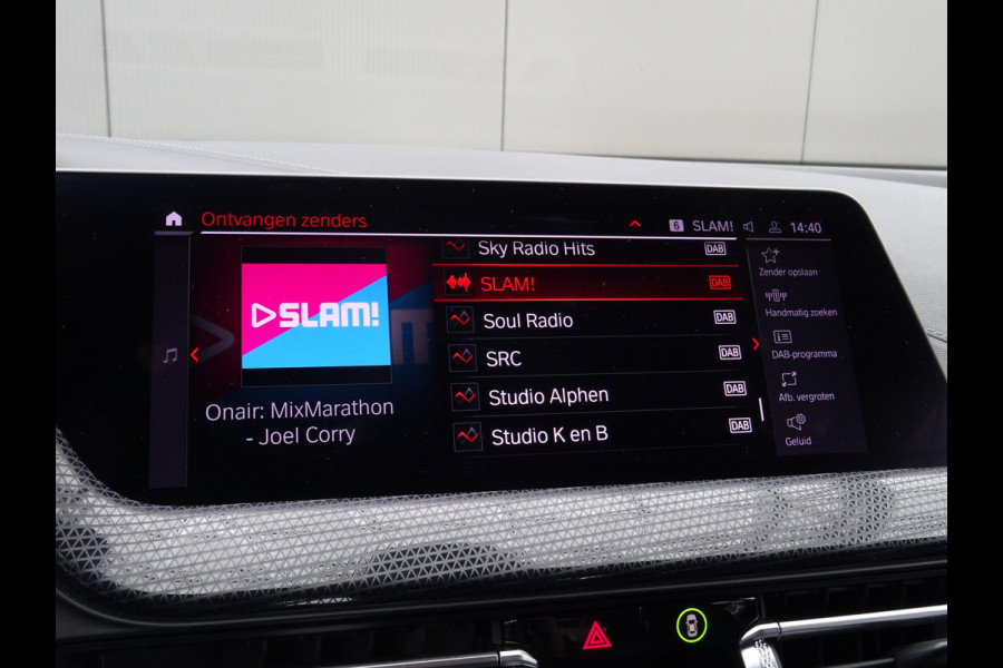 BMW 1-serie 118i High Executive Edition * CARPLAY * DEALER ONDERH. !!
