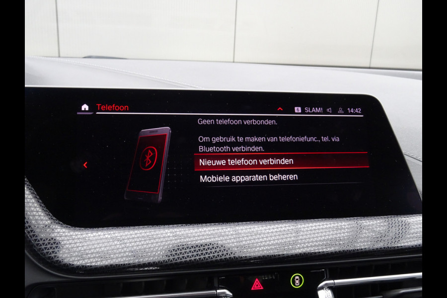 BMW 1-serie 118i High Executive Edition * CARPLAY * DEALER ONDERH. !!