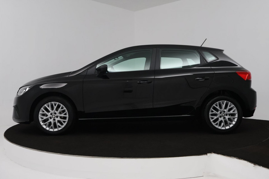 Seat Ibiza 1.0 TSI FR Business Intense (NAVIGATIE, STOELVERWARMING, CLIMA, CRUISE, PARKEERSENSOREN)