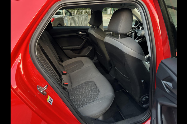 Audi A1 Sportback 30 TFSI 6-Bak Advanced Epic 1eEig|TwoTone|CarPlay|DAB|Rijstrook|Cruise