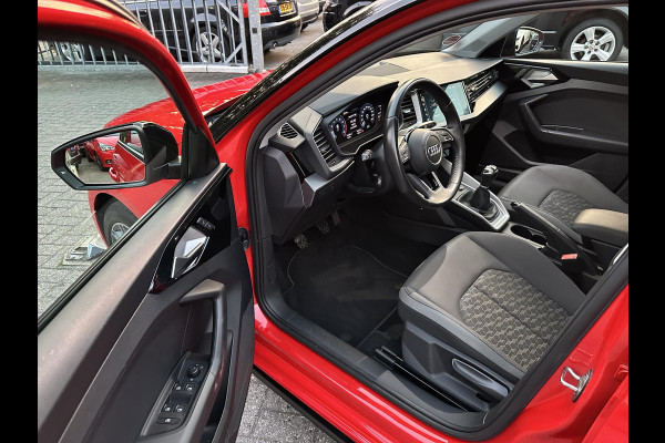 Audi A1 Sportback 30 TFSI 6-Bak Advanced Epic 1eEig|TwoTone|CarPlay|DAB|Rijstrook|Cruise