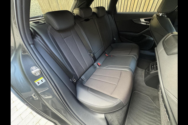 Audi A4 Avant 35 TFSI S edition Competition Automaat | Zwart optiek | 19 inch velgen | Adaptieve cruise control | Sportstuur | Lane assi