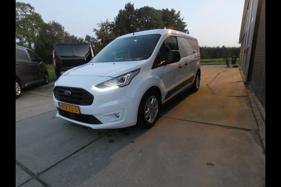 Ford Transit Connect 1.5 EcoBlue L2 120pk*navi/camera*3zits*
