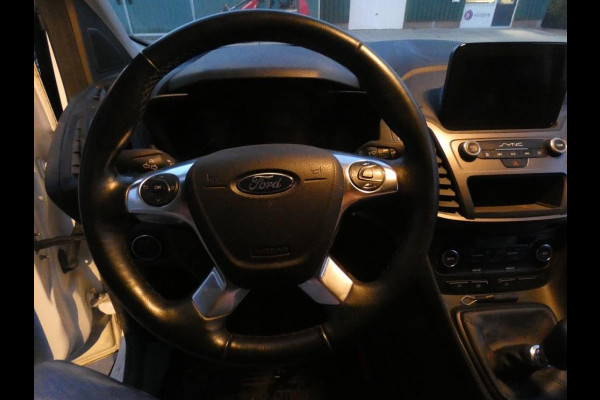 Ford Transit Connect 1.5 EcoBlue L2 120pk*navi/camera*3zits*