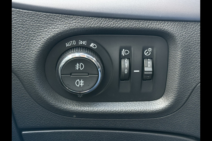 Opel Astra BWJ 2017 | 1.0 105PK Online Edition | CLIMA | NAVI | CARPLAY | PDC | CRUISE | Opel Astra BWJ 2017 | 1.0 105PK Online Edition | CLIMA | NAVI | CARPLAY | PDC | CRUISE |