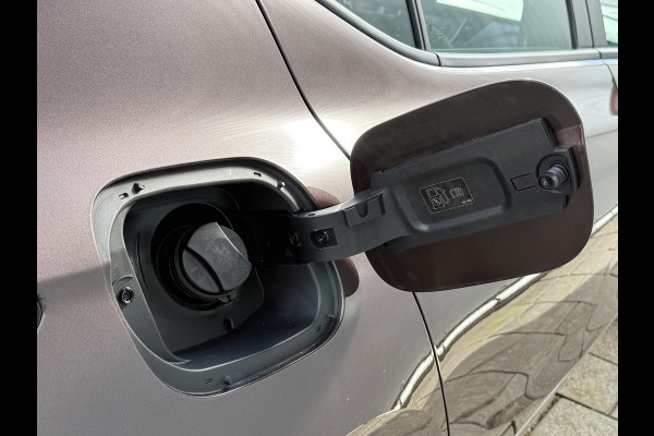 Opel Astra BWJ 2017 | 1.0 105PK Online Edition | CLIMA | NAVI | CARPLAY | PDC | CRUISE | Opel Astra BWJ 2017 | 1.0 105PK Online Edition | CLIMA | NAVI | CARPLAY | PDC | CRUISE |