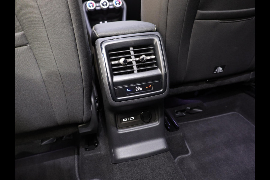 Škoda Kodiaq 1.5 TSI PHEV Business Edition 204pk | Navigatie | 17 inch Lichtmetalen velgen | Climatronic | Adaptieve cruise controle