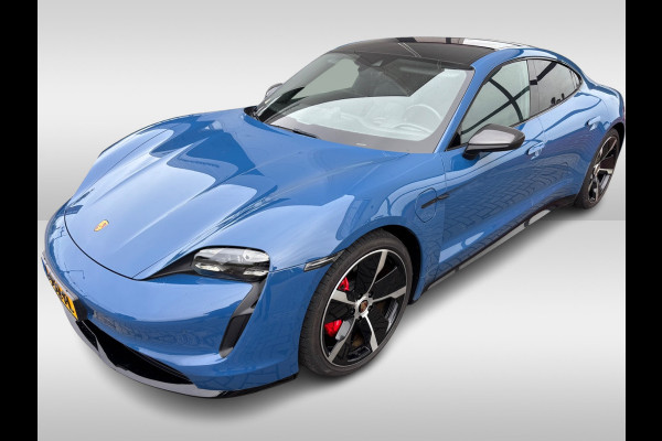 Porsche Taycan 4S Performance 84 kWh / Panoramadak / Camera / Passenger Display / Achterasbesturing / Keyless / Bose / 21'' / Adaptieve stoelen / Bose / Sportchrono / Stuur+Stoelverwarming / Dodehoek / DAB / ACC / Warmtepomp