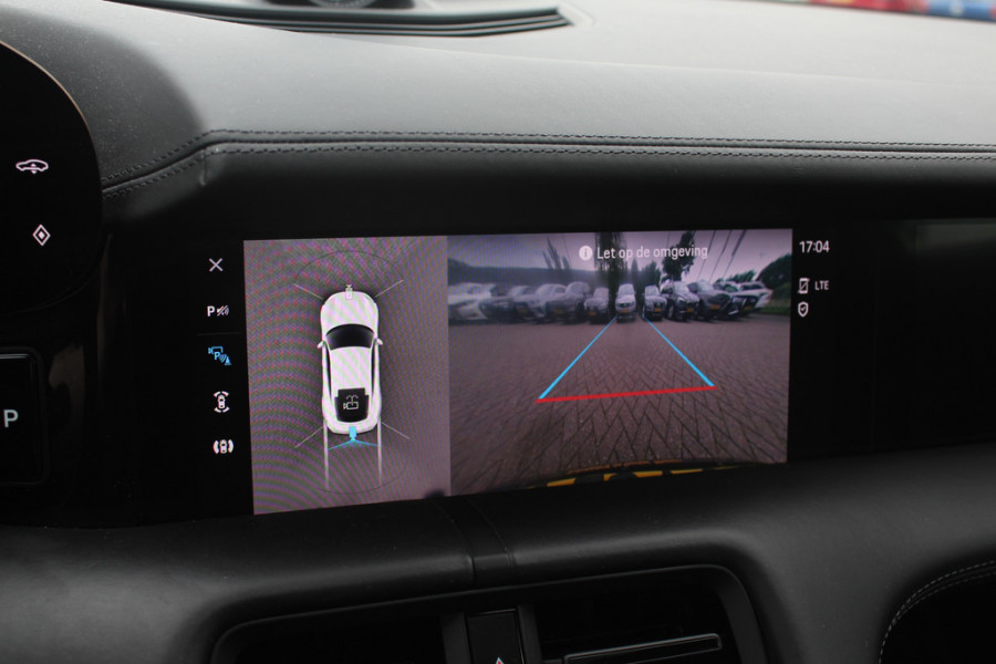 Porsche Taycan 4S Performance 84 kWh / Panoramadak / Camera / Passenger Display / Achterasbesturing / Keyless / Bose / 21'' / Adaptieve stoelen / Bose / Sportchrono / Stuur+Stoelverwarming / Dodehoek / DAB / ACC / Warmtepomp