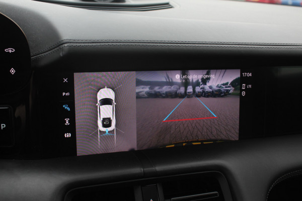 Porsche Taycan 4S Performance 84 kWh / Panoramadak / Camera / Passenger Display / Achterasbesturing / Keyless / Bose / 21'' / Adaptieve stoelen / Bose / Sportchrono / Stuur+Stoelverwarming / Dodehoek / DAB / ACC / Warmtepomp