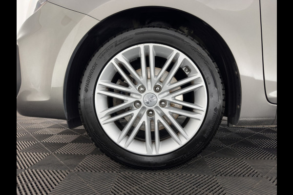 Kia Carens 1.6 GDi First Edition [ 7-Pers. ] *NAVI-FULLMAP | COMFORT-SEATS | CAMERA | ECC | PDC | CRUISE | 17''ALU*