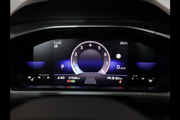 Volkswagen T-Roc 1.5 TSI Life 150 pk Automaat (DSG) | Trekhaak afn kogel| Navigatie | Achteruitrijcamera | Parkersensoren (Park assist)