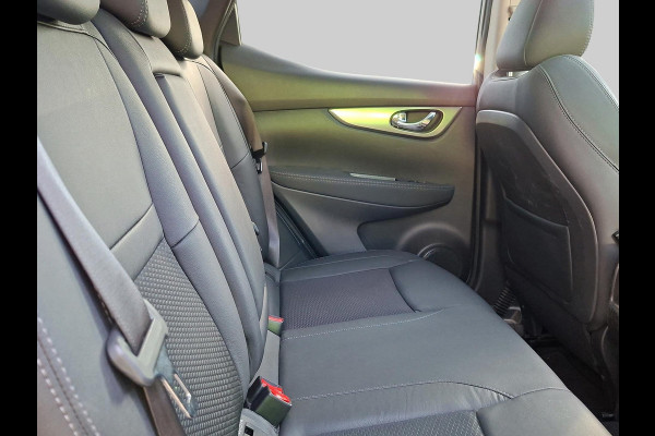 Nissan QASHQAI 1.3 DIG-T Tekna glass
