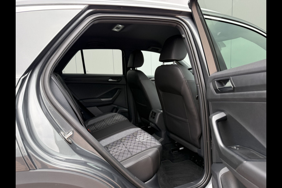 Volkswagen T-Roc 1.5 TSI 150pk DSG R-Line | Acc | Side assist | Camera