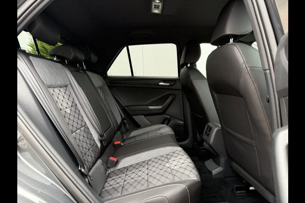 Volkswagen T-Roc 1.5 TSI 150pk DSG R-Line | Acc | Side assist | Camera