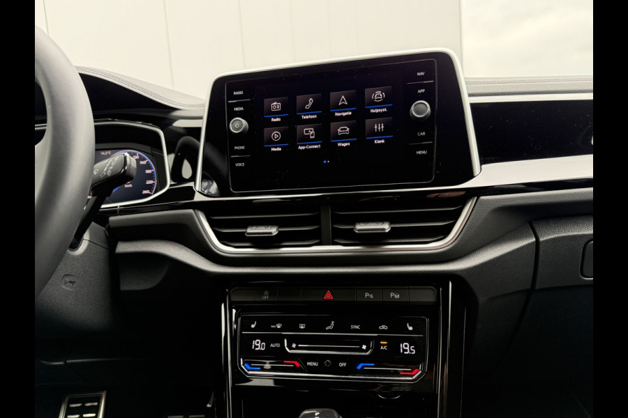 Volkswagen T-Roc 1.5 TSI 150pk DSG R-Line | Acc | Side assist | Camera