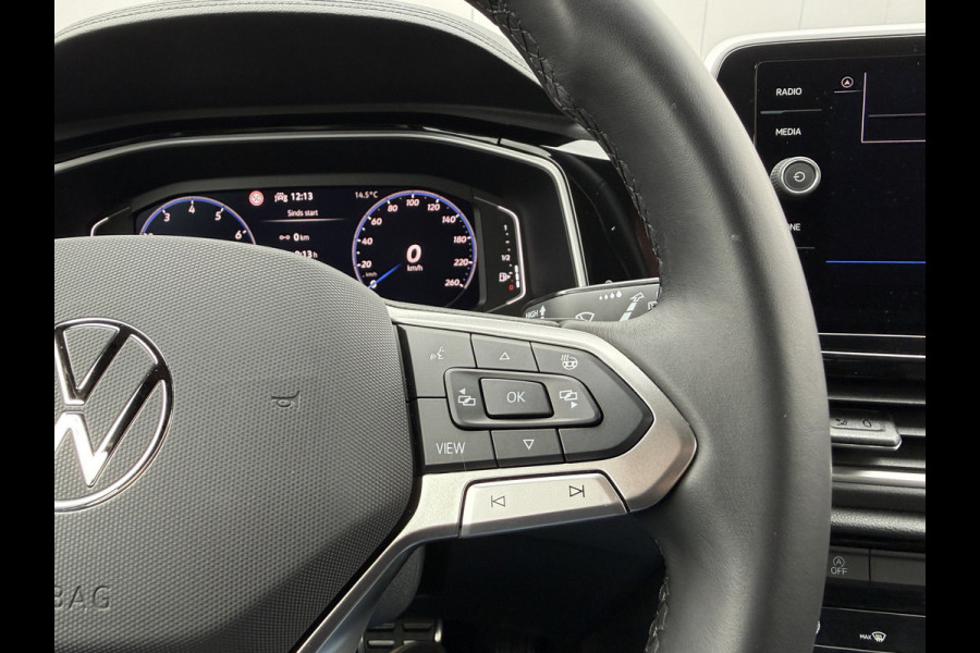 Volkswagen T-Roc 1.5 TSI 150pk DSG R-Line | Acc | Side assist | Camera
